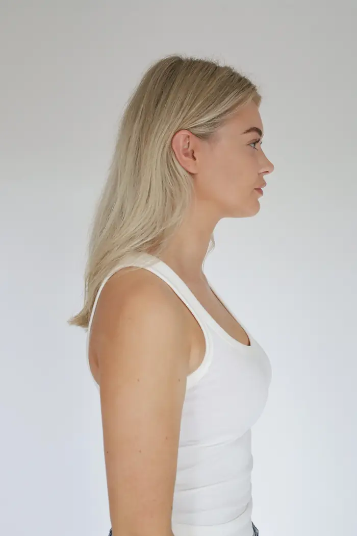 Anouk, studio photograph for Deely Creators