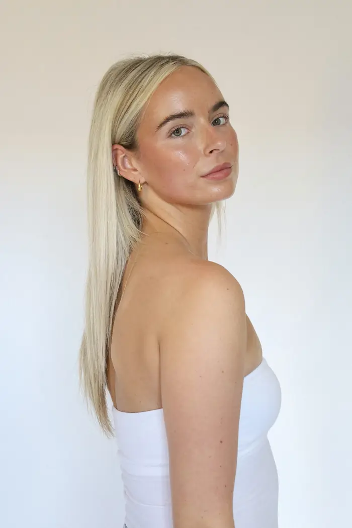 Esmay, studio photograph for Deely Creators