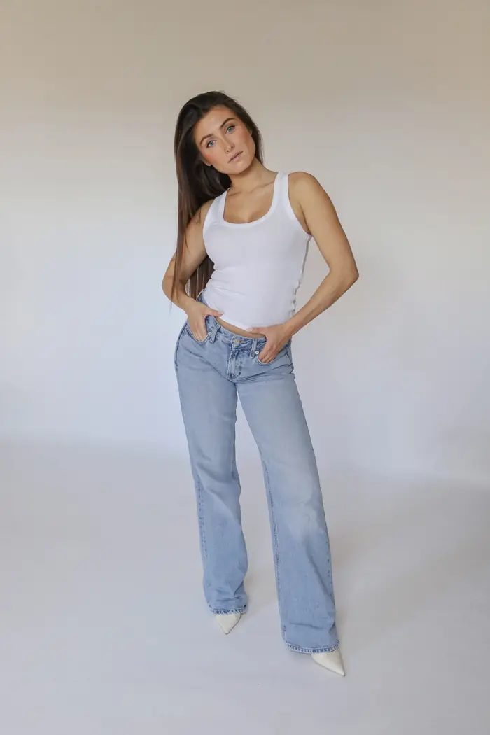 Tara, studio photograph for Deely Creators